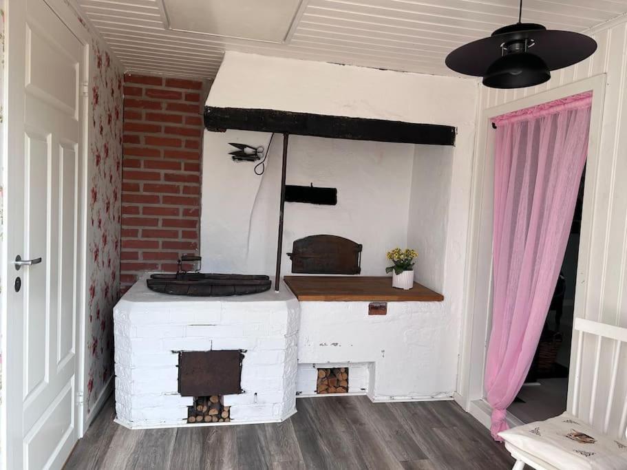 Seaside House In A Old Farm Near Falkenberg, 500M To Beach Bagian luar foto